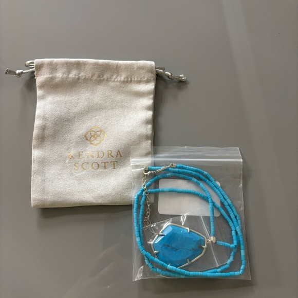 Kendra Scott Beatrix Aqua Blue Howlite Pendant Necklace New with tags! - Picture 9 of 12